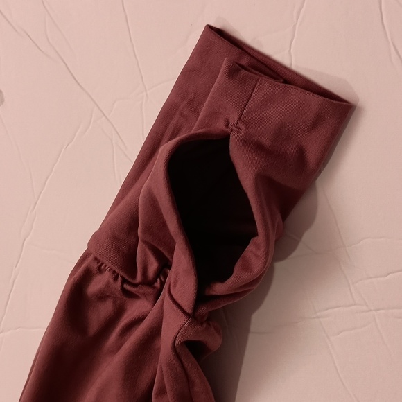 Tahari Sport Long Sleeve Mauve Colored Dolman Sleeves Pullover Plus size Top NWT - Picture 11 of 11